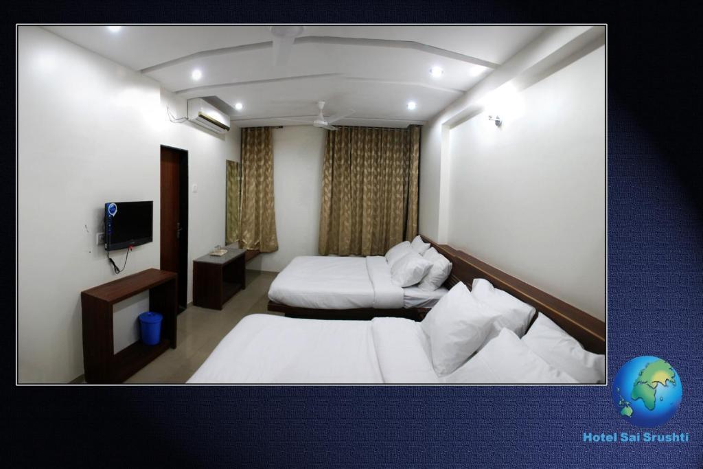 Sai Srushti Hotel Shirdi Room photo